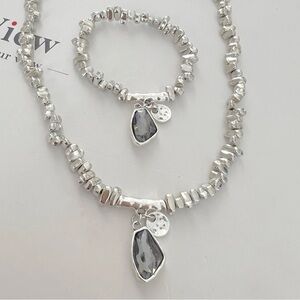 Silver-Toned Chunky Beaded Faced Pendant Teardrop Lightweight Womens Jewelry